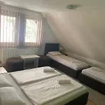 Restoran&motel And Apartmants Lovacka Prica 3*