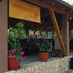 Restoran&motel And Apartmants Lovacka Prica 3* Tesanj