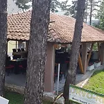 Restoran&motel And Apartmants Lovacka Prica فندق 3*