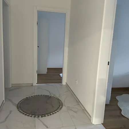 Restoran&motel And Apartmants Lovacka Prica 3*