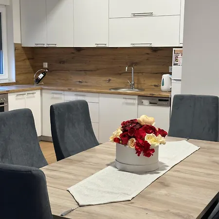 Restoran&motel And Apartmants Lovacka Prica Hotel