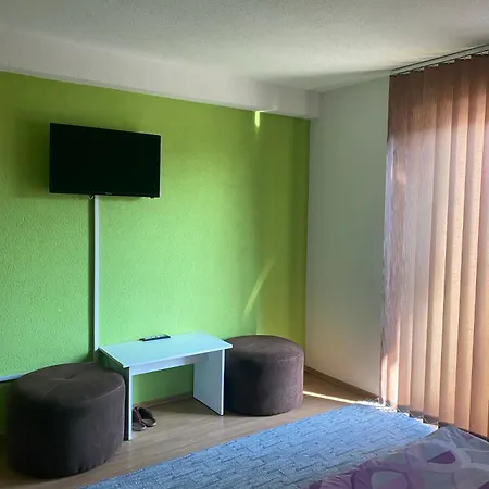 Restoran&motel And Apartmants Lovacka Prica 3*