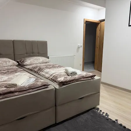 Restoran&motel And Apartmants Lovacka Prica Hotel