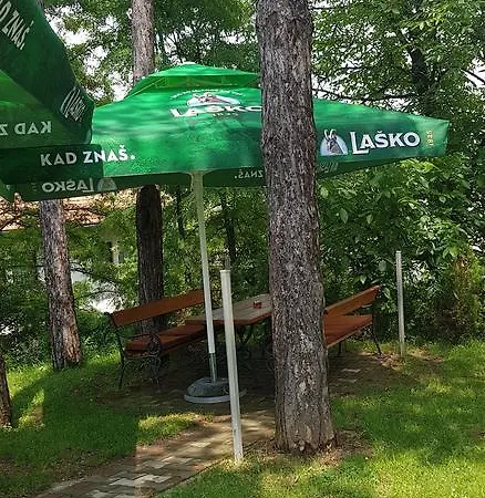 Restoran&motel And Apartmants Lovacka Prica 3* Tesanj