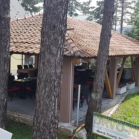 Restoran&motel And Apartmants Lovacka Prica فندق 3*