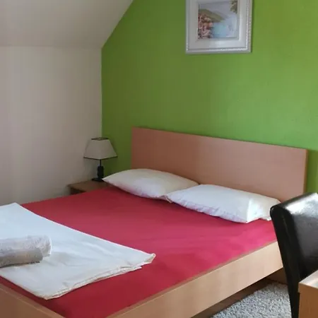 Hotel Restoran&motel And Apartmants Lovacka Prica Tesanj