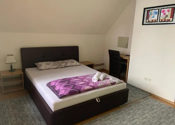 Hotel Restoran&motel And Apartmants Lovacka Prica