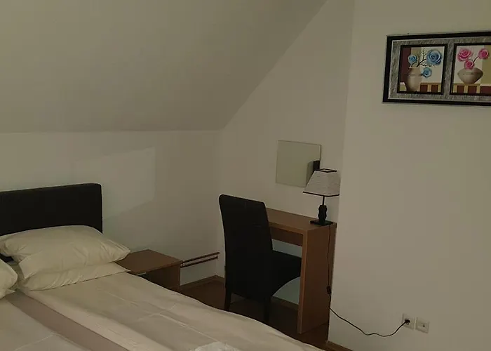 Hotel Restoran&motel And Apartmants Lovacka Prica